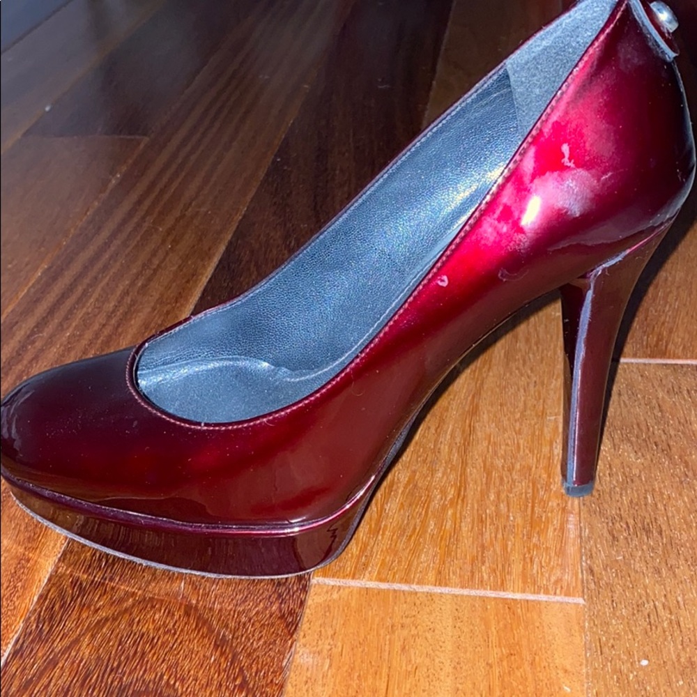 Stuart Weitzman shoes - Picture 2 of 5